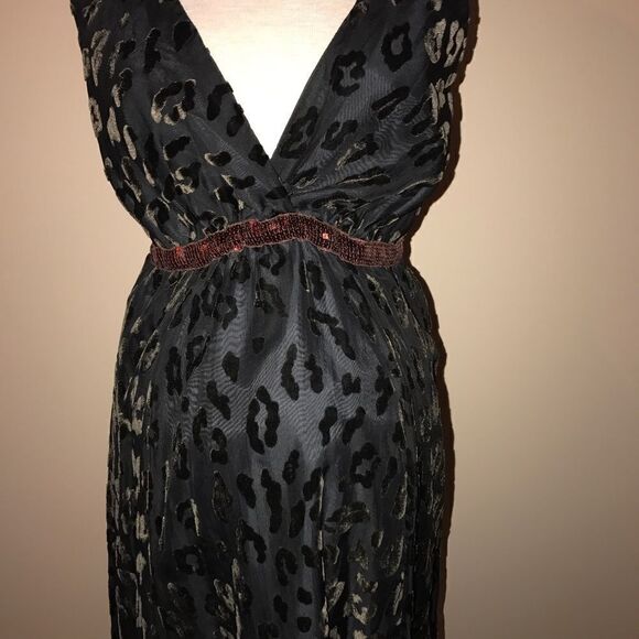 NICOLE Michelle Maternity Burntout Sequin Dress - Picture 2 of 6